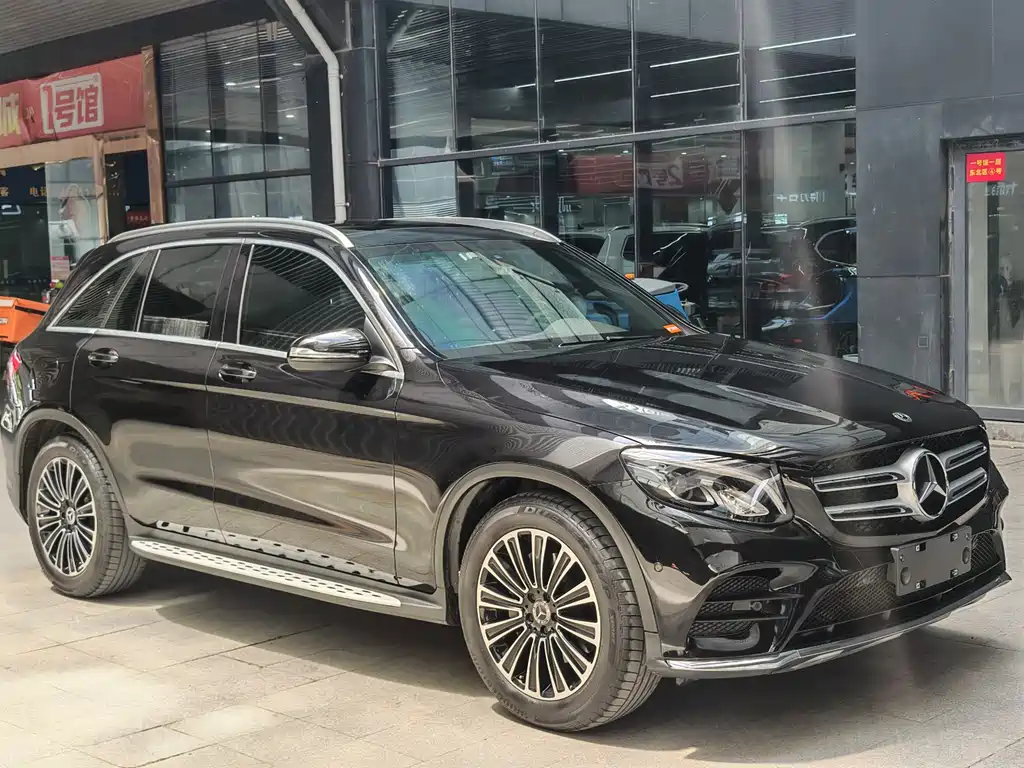 Mercedes-Benz GLC 2018 — фото 3