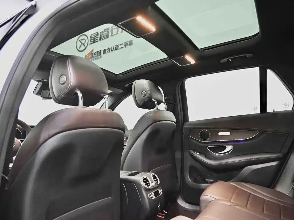 Mercedes-Benz GLC 2020 — фото 17
