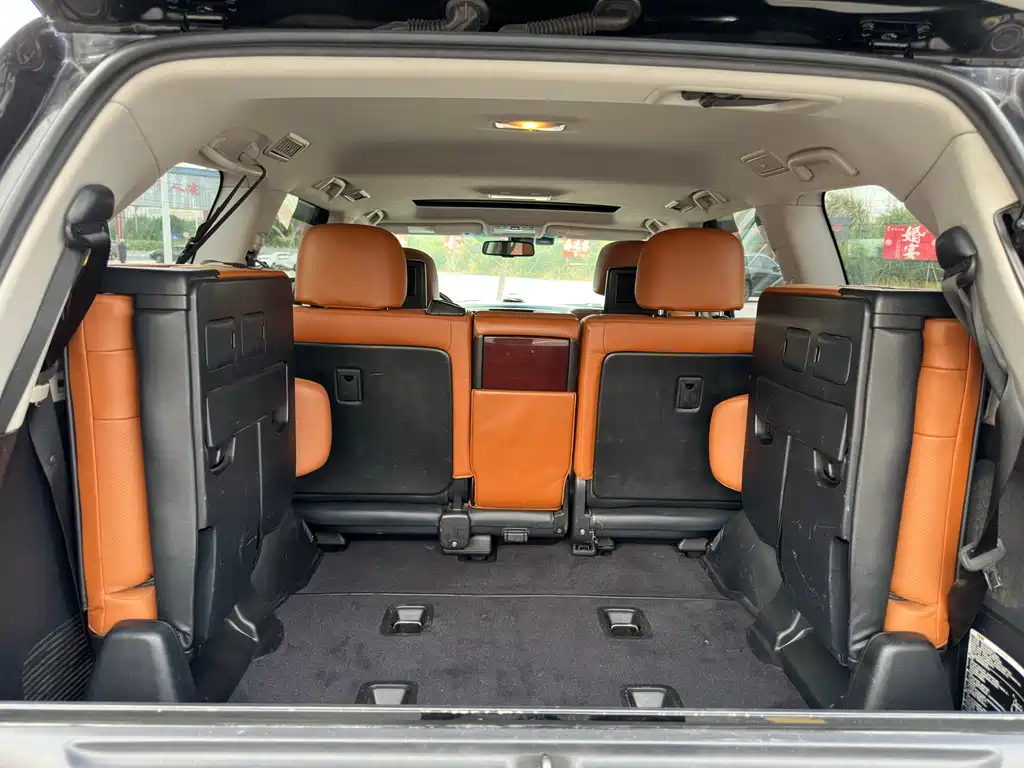 Lexus LX 2015 — фото 11