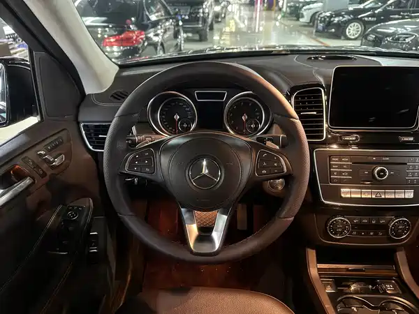 Mercedes-Benz GLS 2018