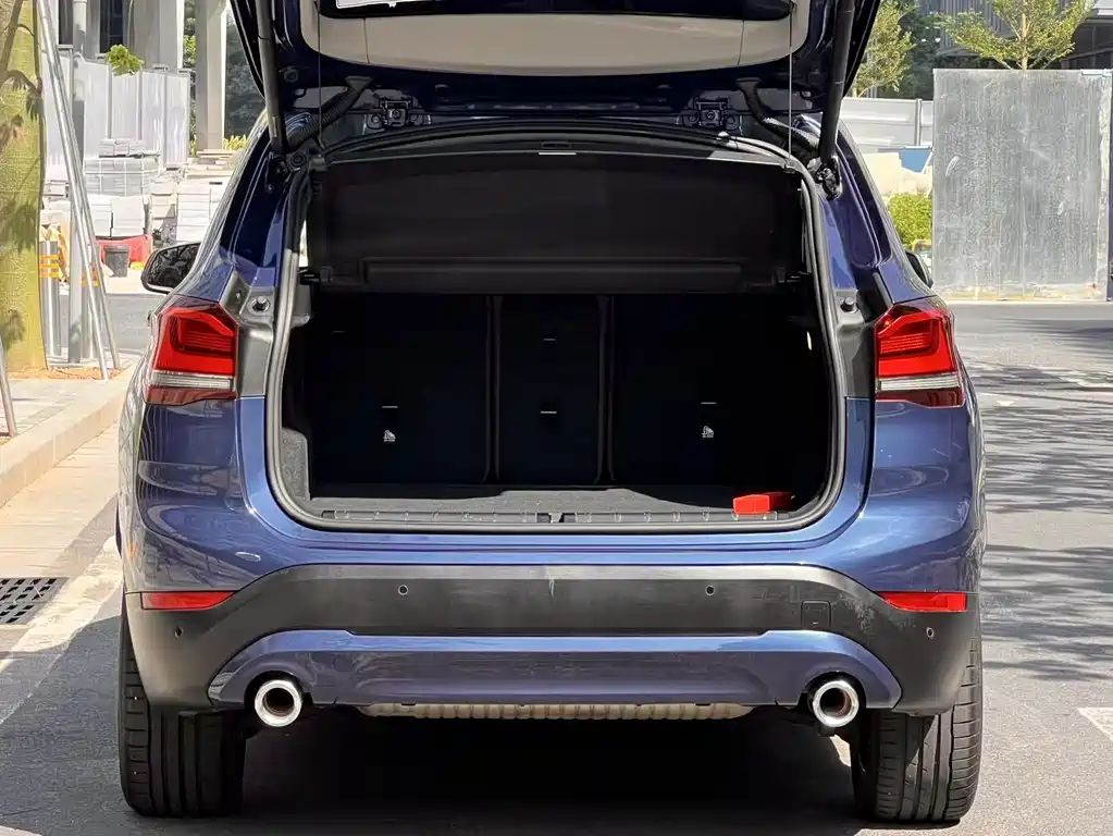 BMW X1 2021 — фото 6