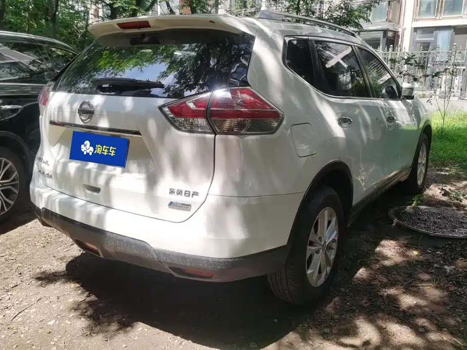 Nissan X-Trail 2015 — фото 3