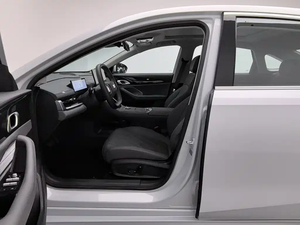 Geely Galaxy A7 EM 2026 — фото 10