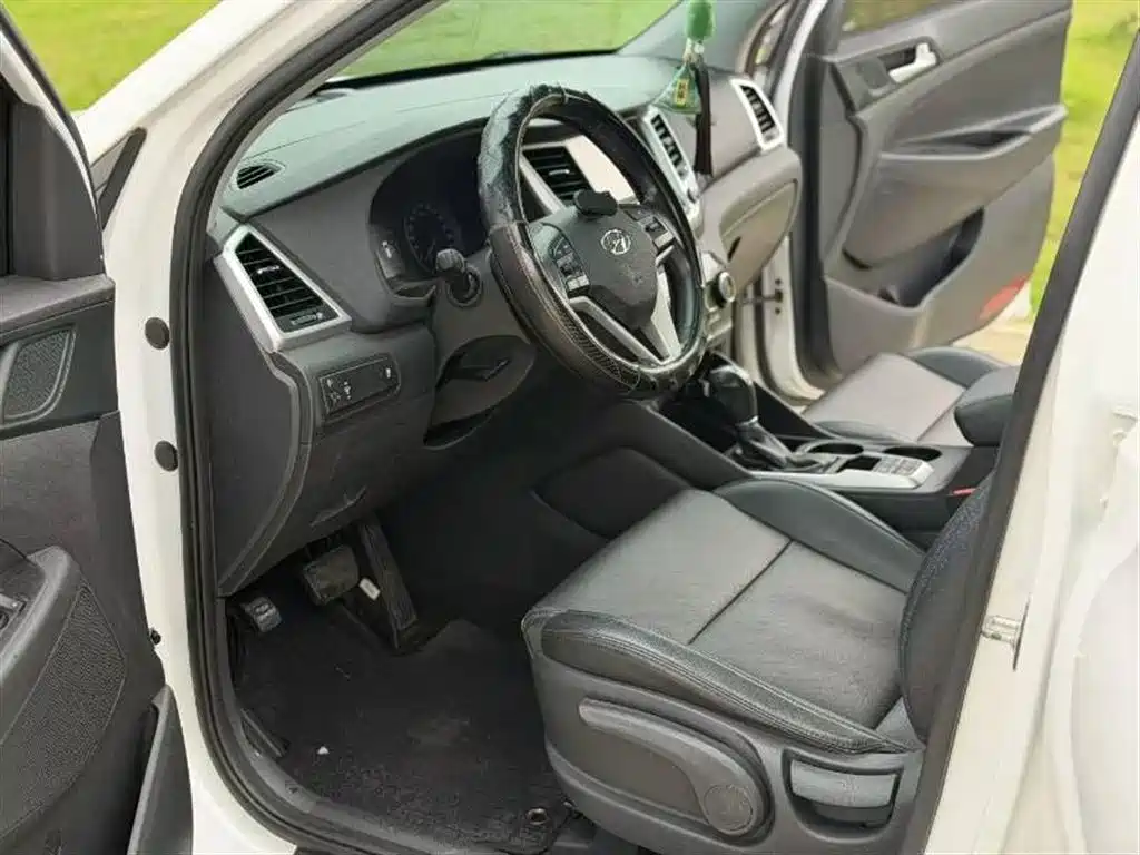 Hyundai Tucson 2017 — фото 3