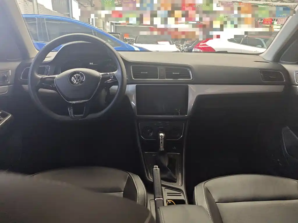 Volkswagen Gran Lavida 2017 — фото 14