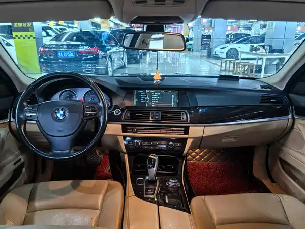 BMW 5 Series 2012