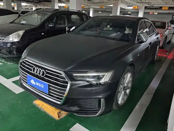 Audi A6L 2022