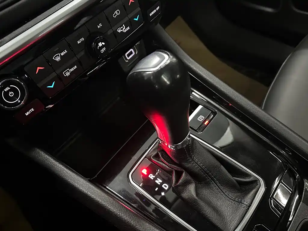 Jeep Compass 2021 — фото 12