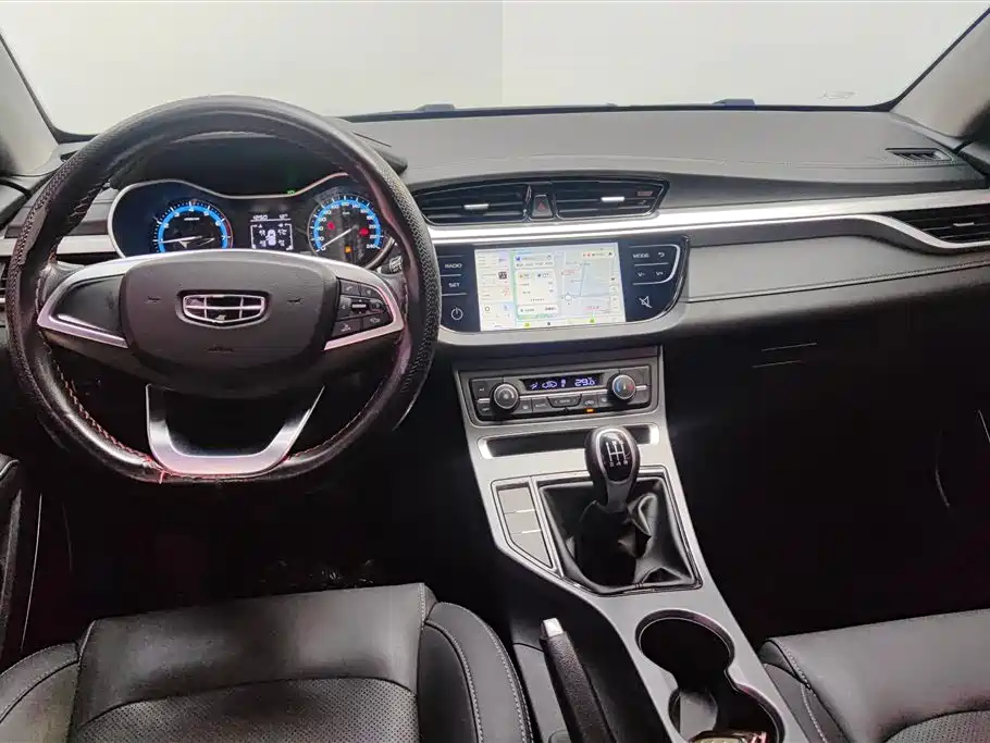 Geely Emgrand 2020 — фото 12