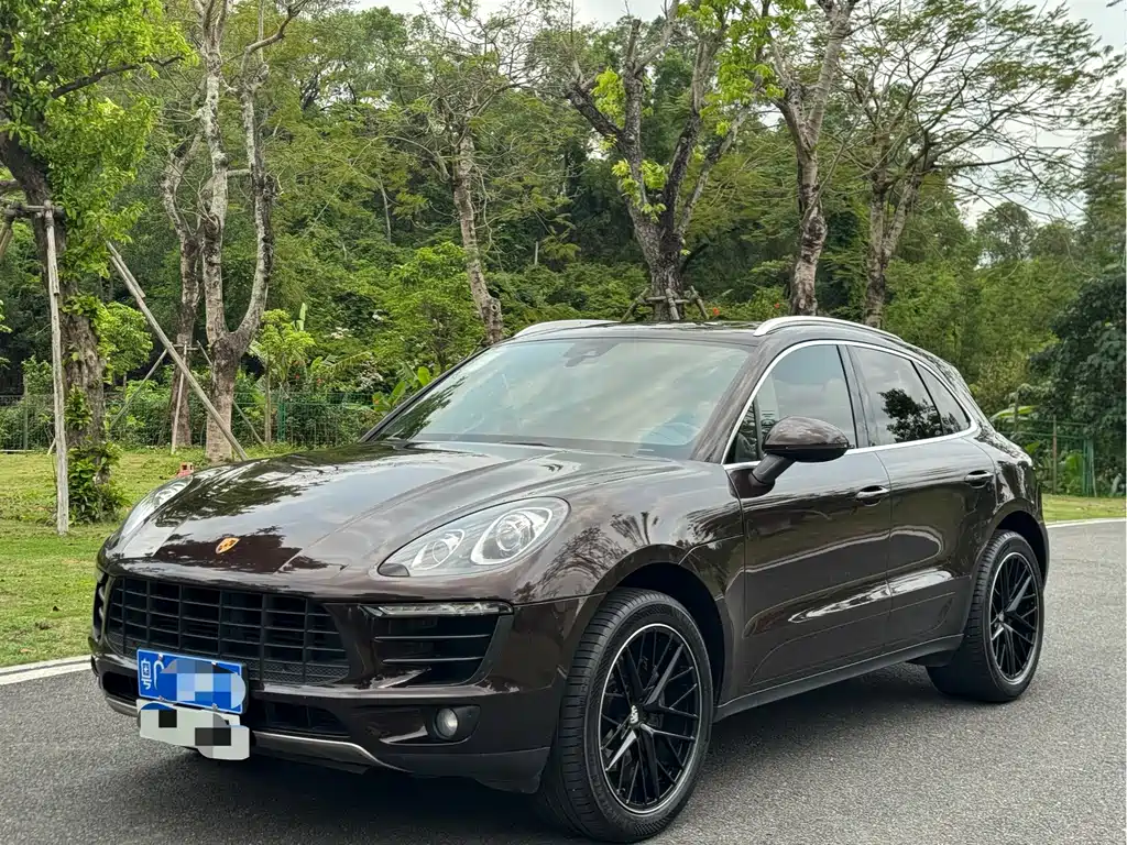 Porsche Macan 2017 — фото 1