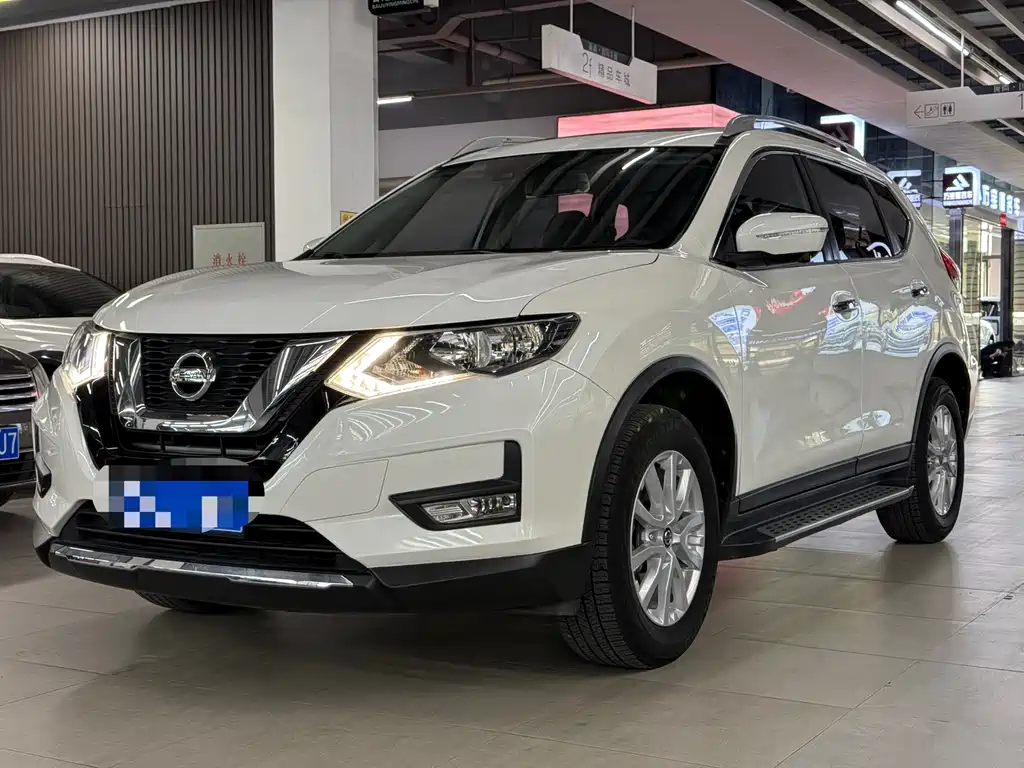Nissan X-Trail 2019 — фото 1