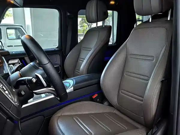 Mercedes-Benz G-Class 2023