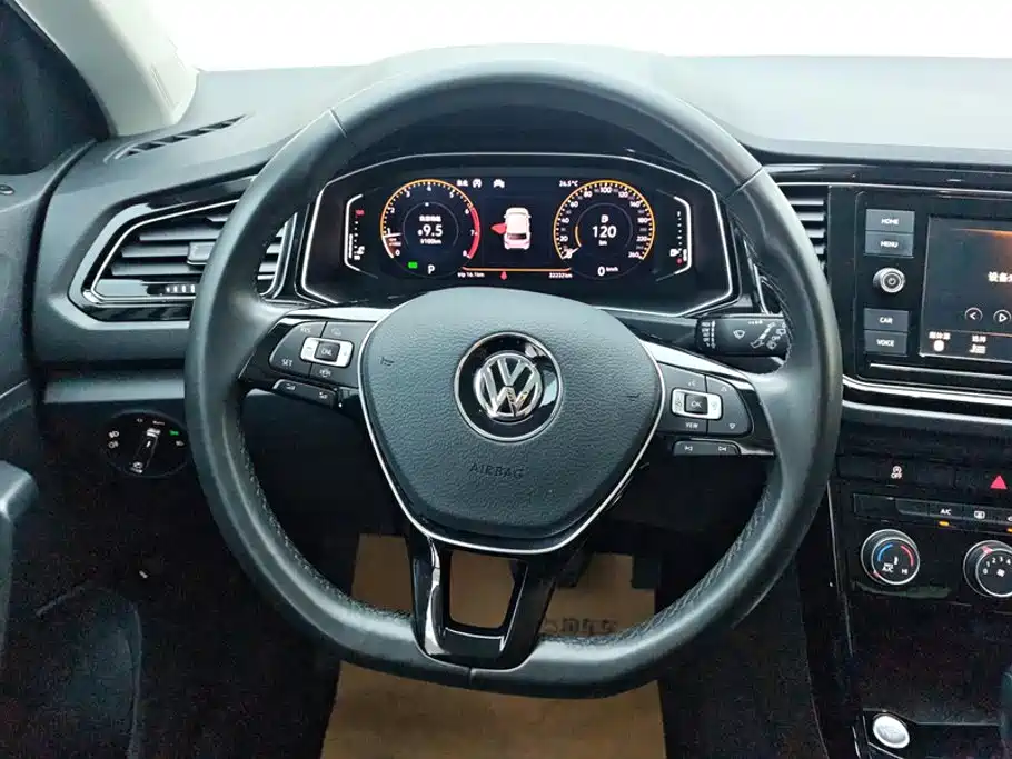 Volkswagen T-Roc 2020 — фото 15