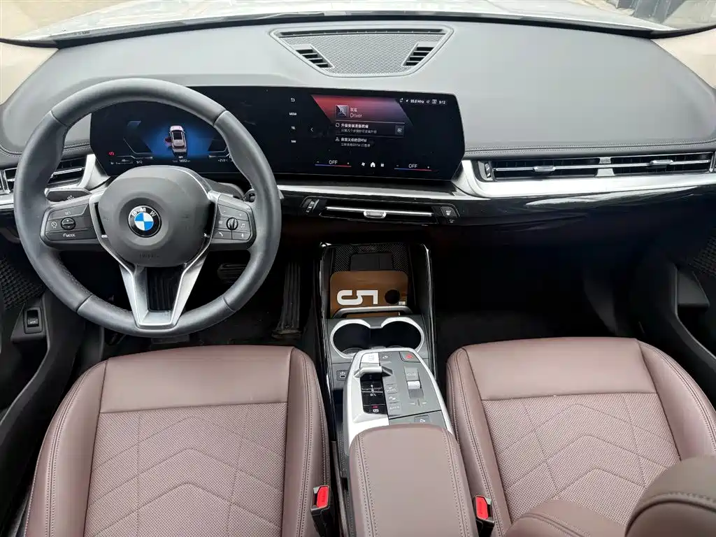 BMW X1 2025 — фото 15