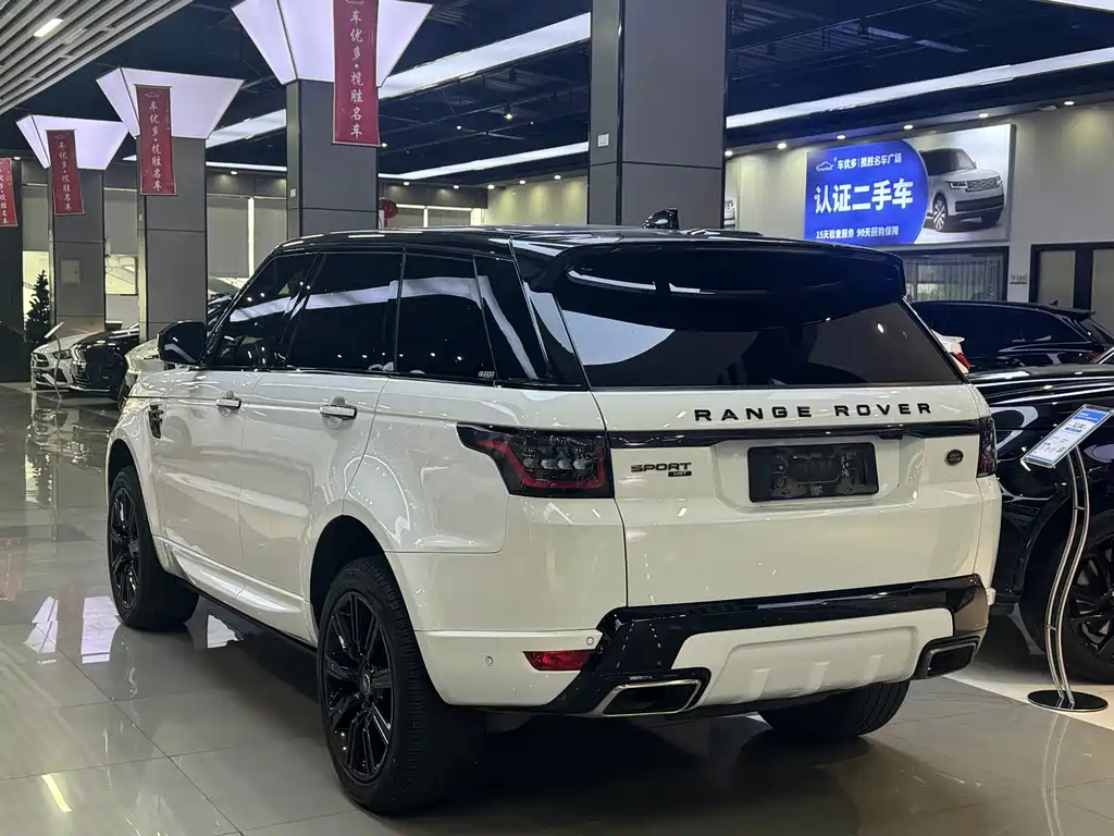Land Rover Sport 2020 — фото 12