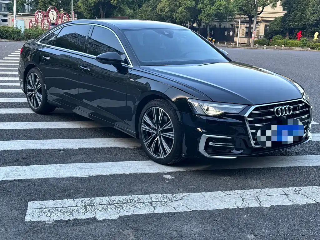 Audi A6L 2025