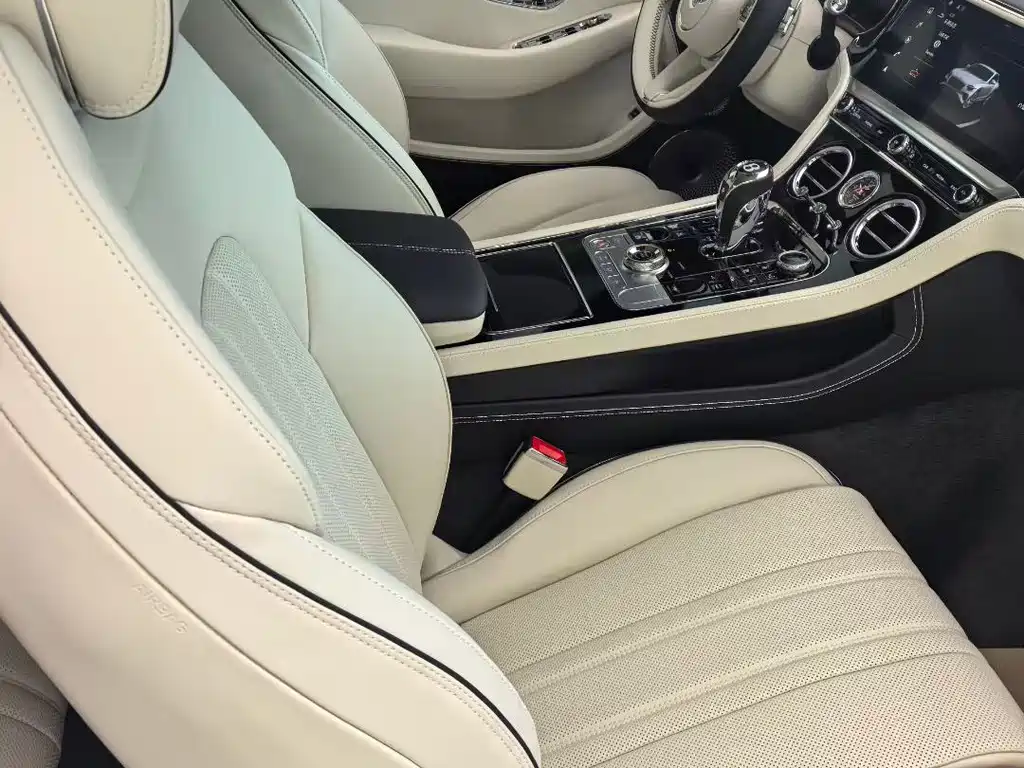 Bentley Continental PHEV — фото 4