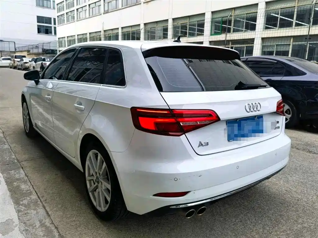 Audi A3 2020 — фото 2