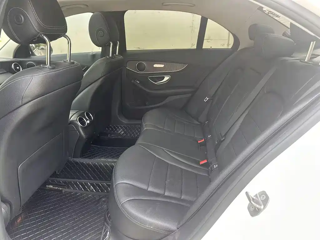 Mercedes-Benz C-Class 2017