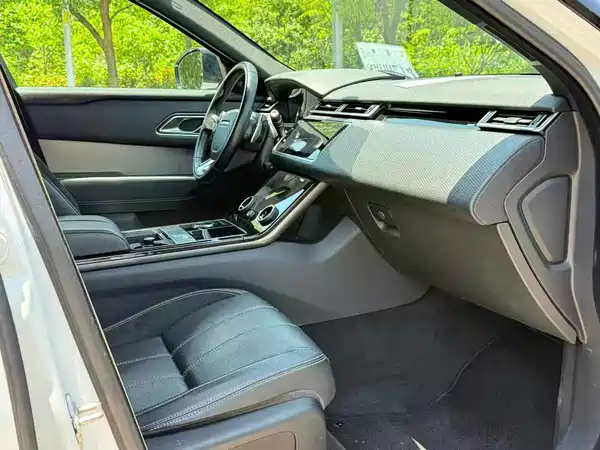 Land Rover Range Rover Velar 2018