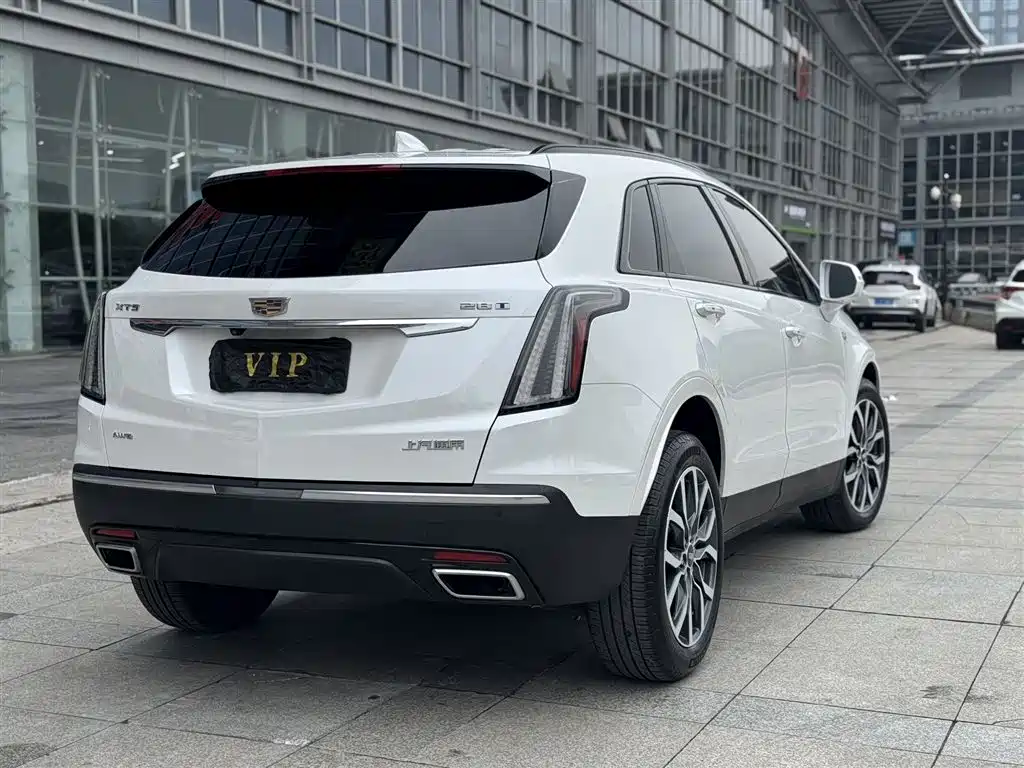 Cadillac XT5 2024 — фото 5