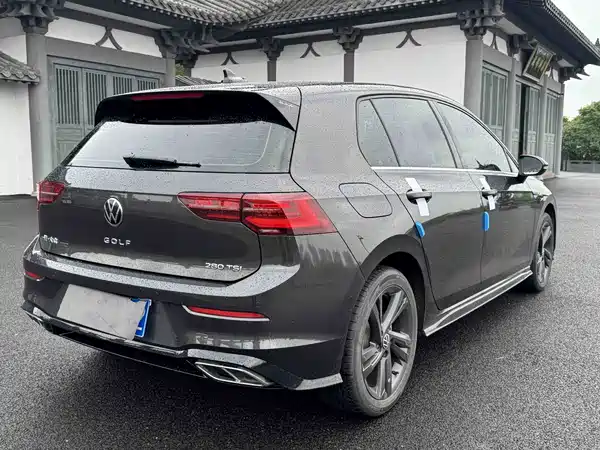 Volkswagen Golf 2022