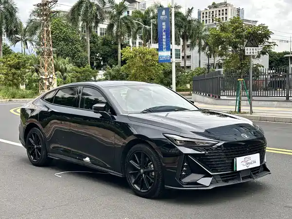 Changan UNI-V Smart Electric Idd 2023