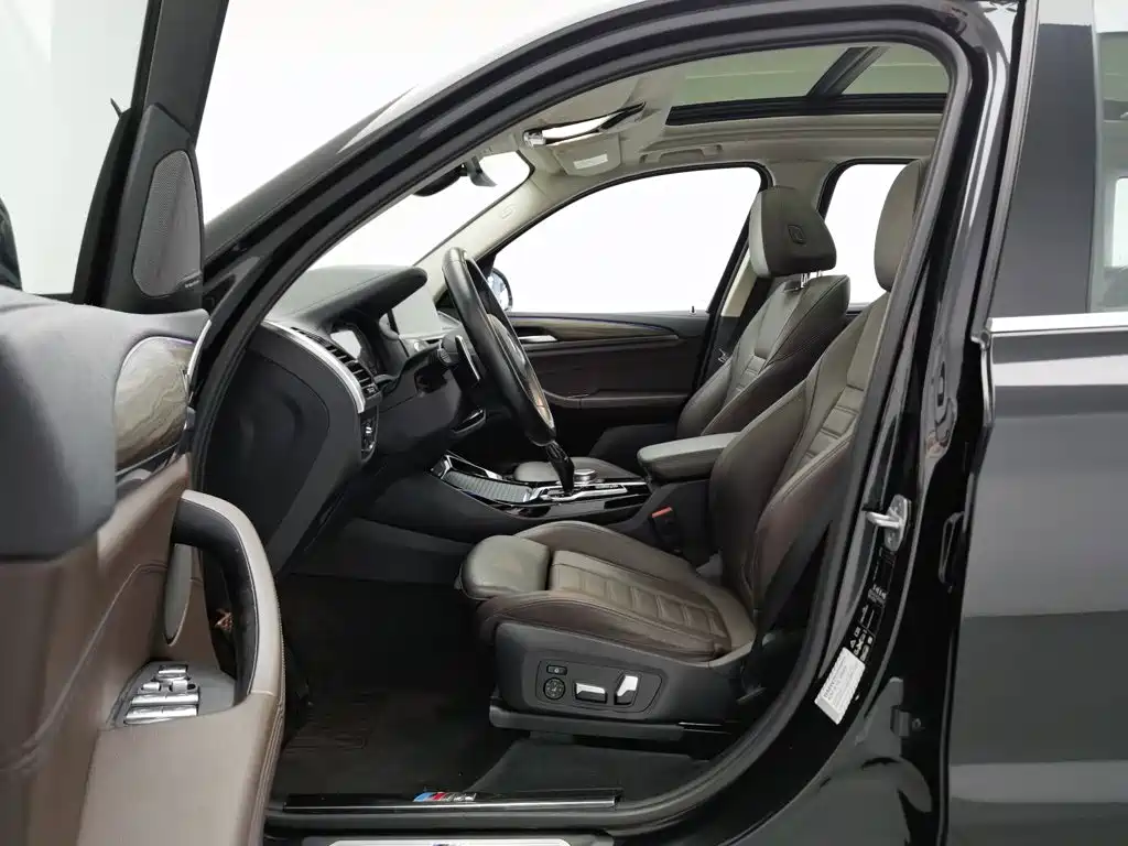BMW X3 2020 — фото 10