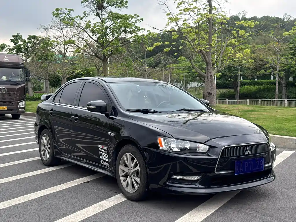 Mitsubishi Lancer EX 2017 — фото 3