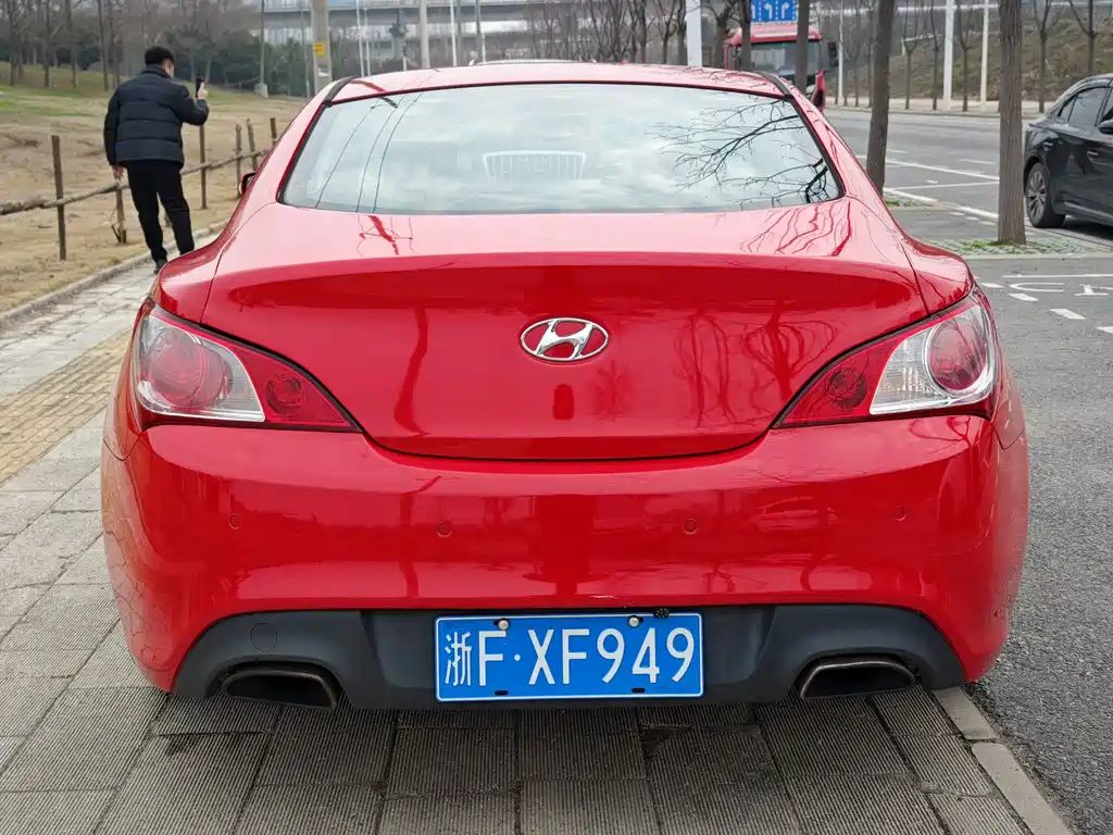 Hyundai Genesis Coupe 2012 — фото 16