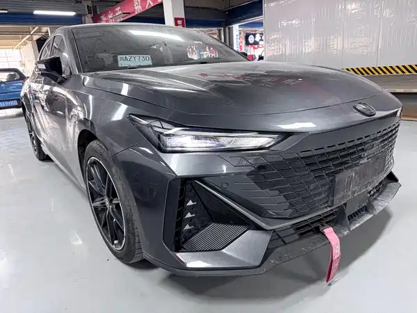 Changan UNI-V 2022