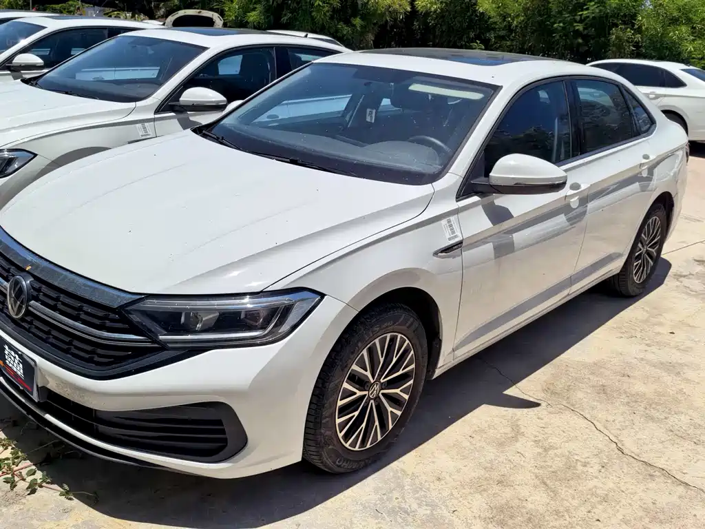 Volkswagen Sagitar 2024