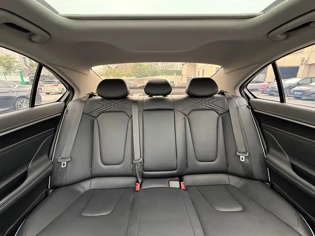 Hyundai Mistra 2022 — фото 18