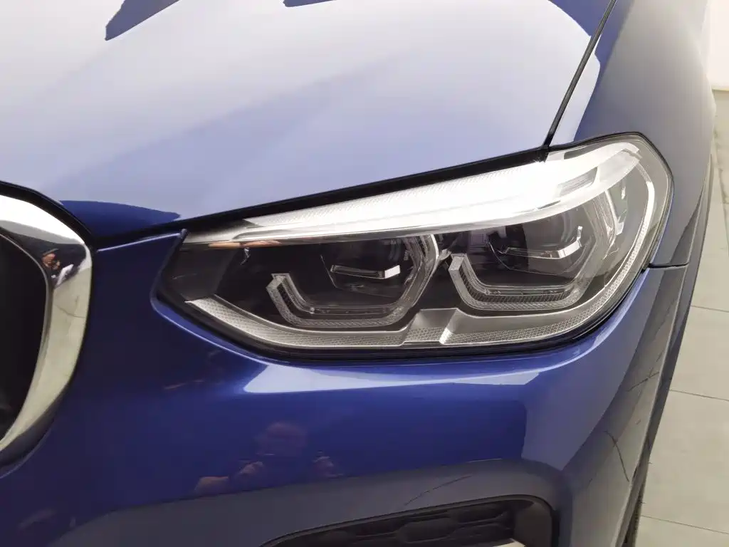 BMW X3 2021