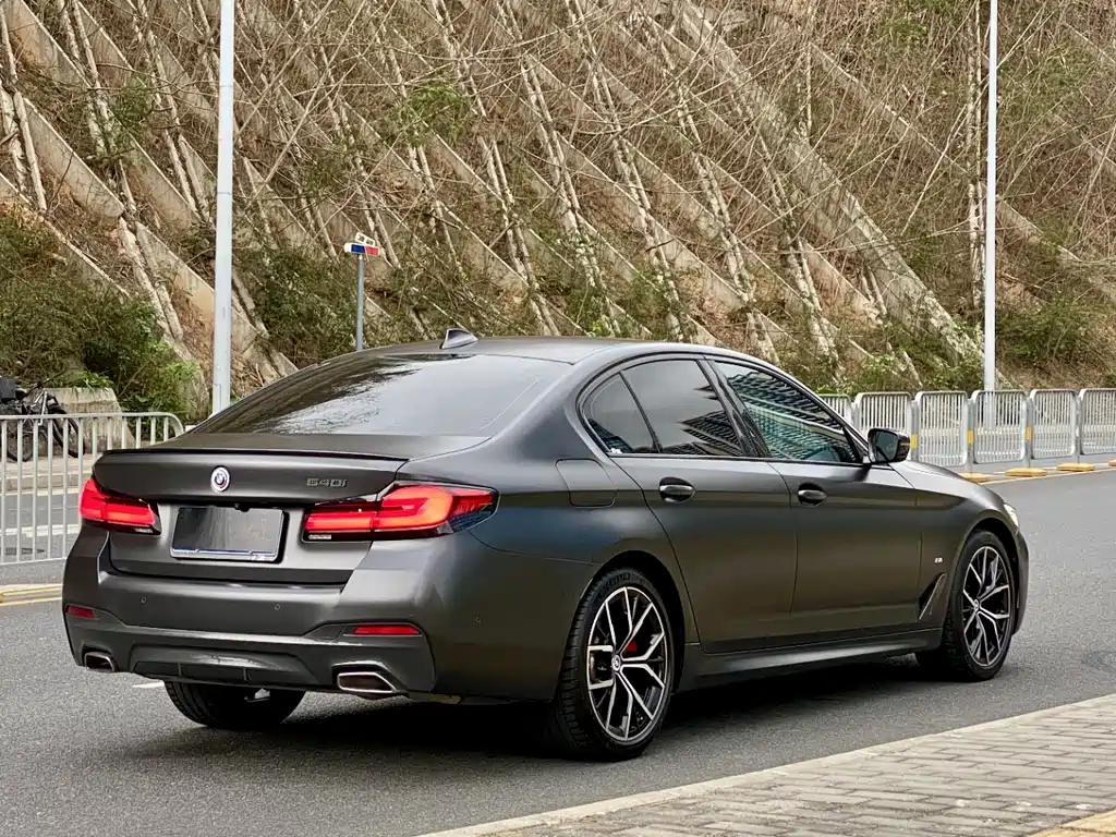 BMW 5 Series 2022