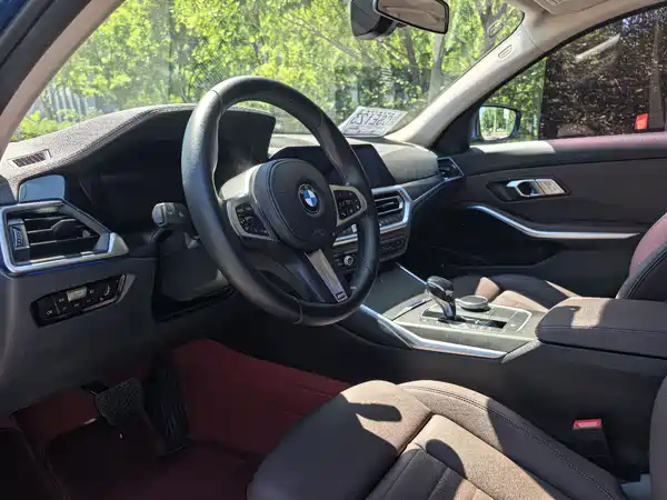 BMW 3 Series 2021
