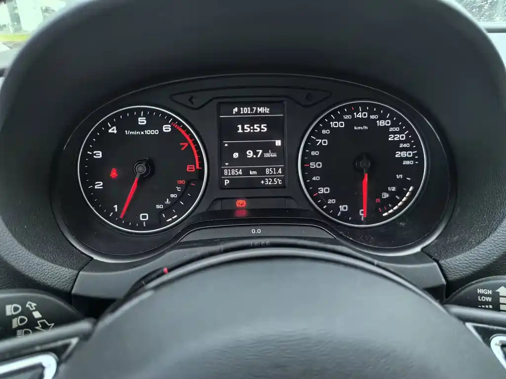 Audi A3 2015 — фото 12