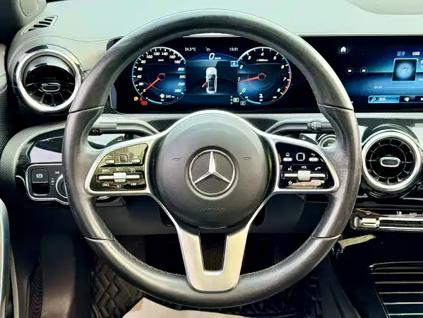 Mercedes-Benz A-Class 2021