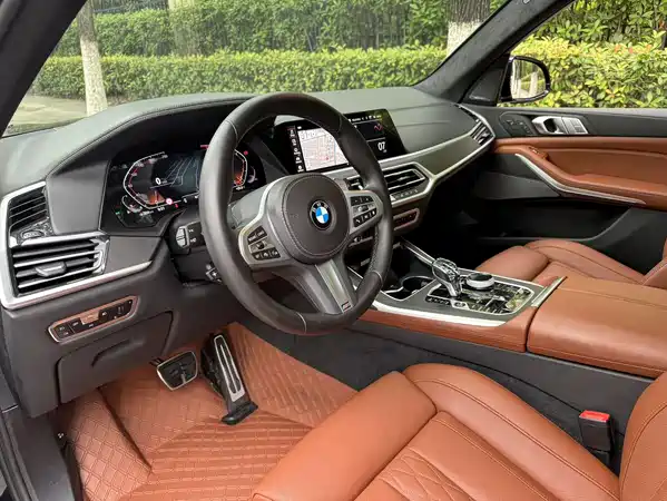 BMW X7 2022