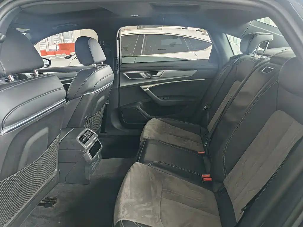 Audi A6L 2024