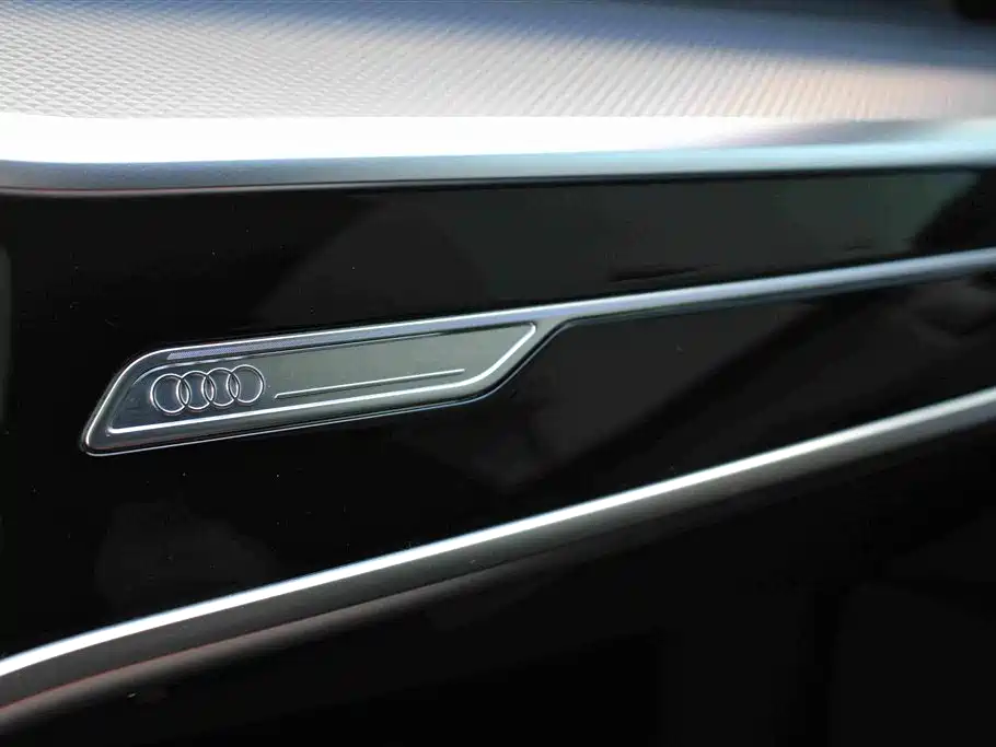 Audi A6L 2024 — фото 10
