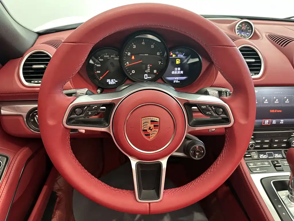 Porsche 718 2023 — фото 12