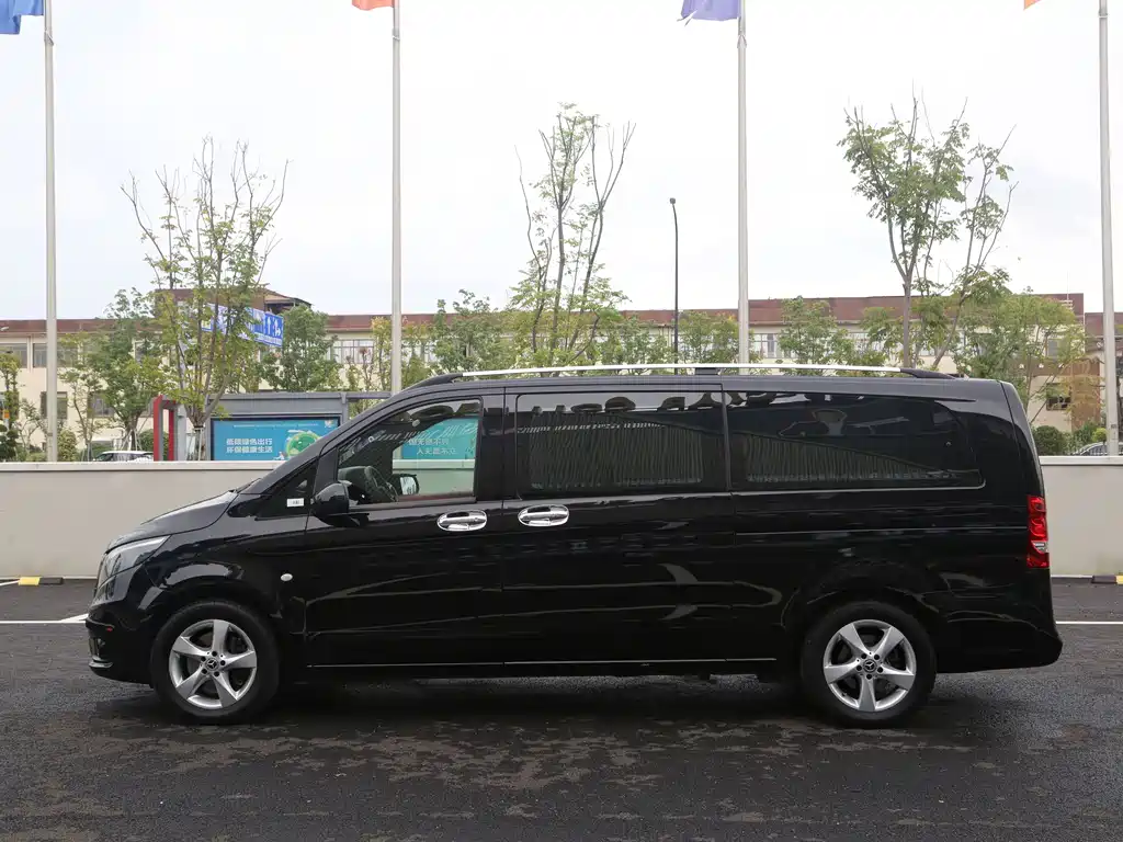 Mercedes-Benz Vito 2020 — фото 20