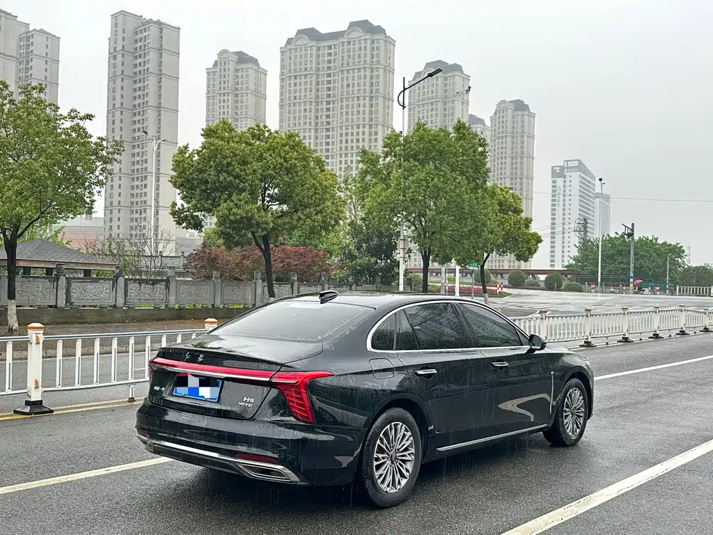 Hongqi H5 2023 — фото 15