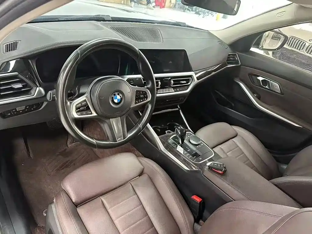 BMW 3 Series 2021