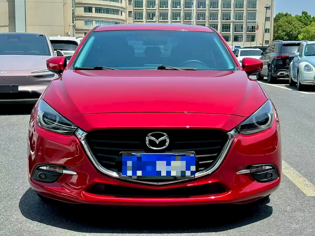 Mazda 3 Axela 2017 — фото 2