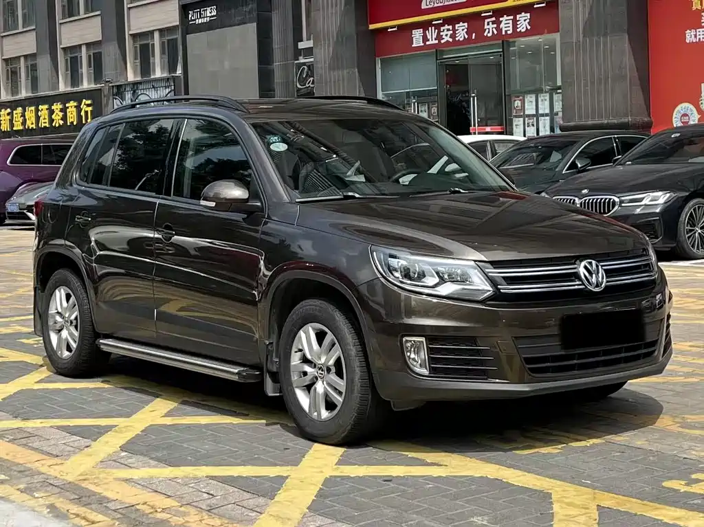 Volkswagen Tiguan 2015 — фото 3