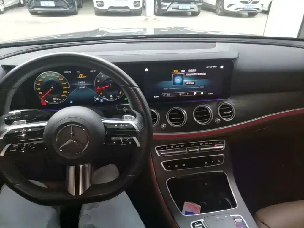 Mercedes-Benz E-Class 2021 — фото 10