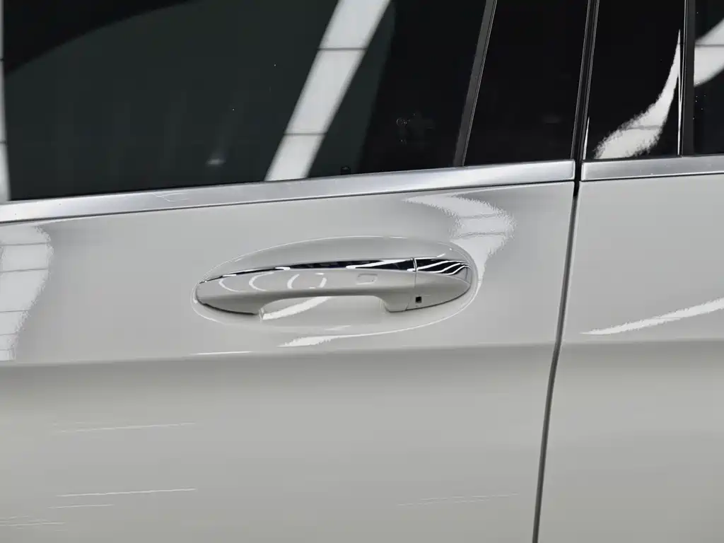 Mercedes-Benz GLC 2022 — фото 20