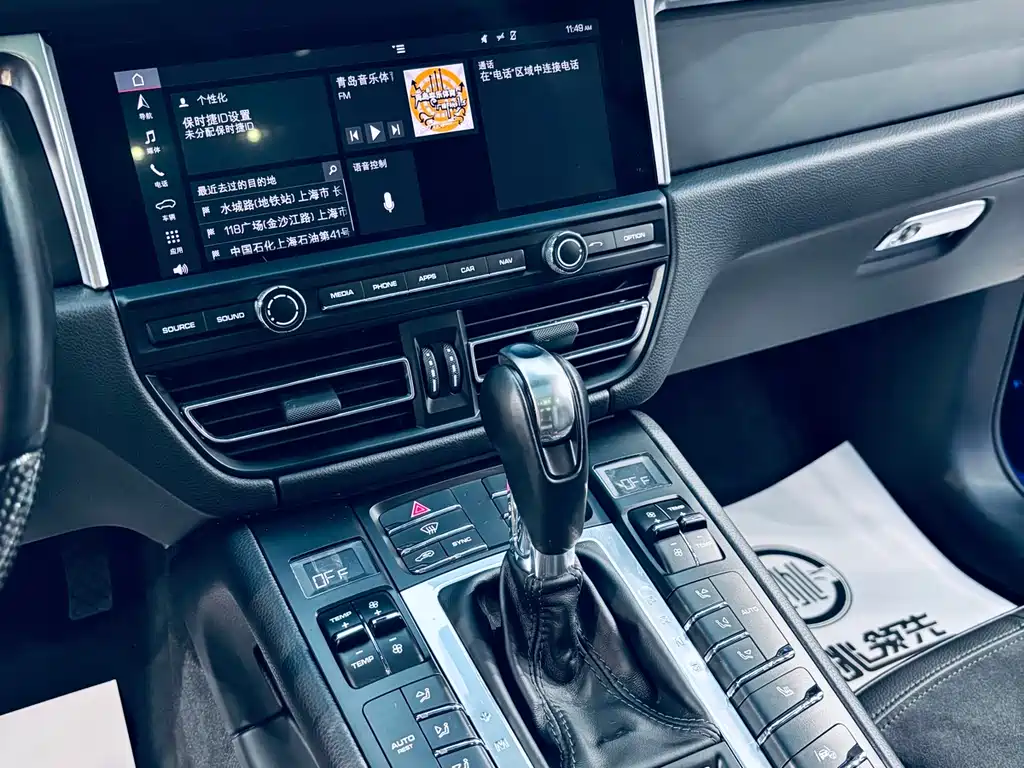Porsche Macan 2019 — фото 8